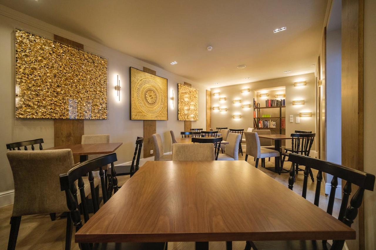 Azores Book Hotel أنغرا دو إِراويزو المظهر الخارجي الصورة