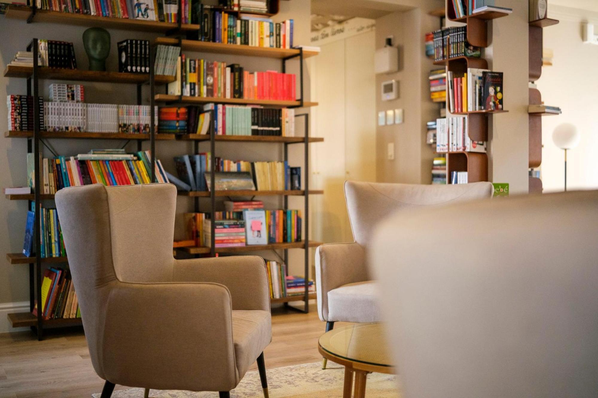 Azores Book Hotel أنغرا دو إِراويزو المظهر الخارجي الصورة